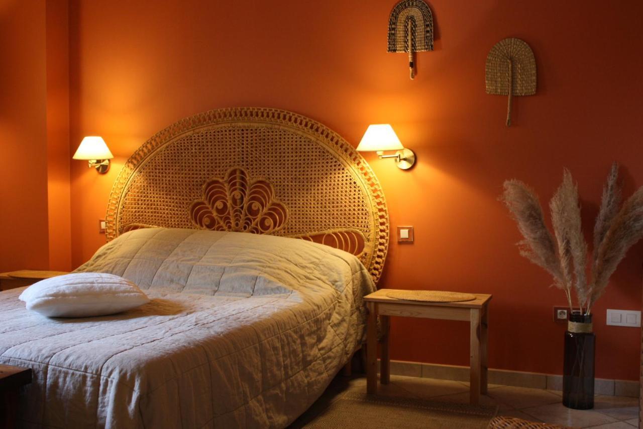 L'Atterrissage Bed & Breakfast Santes Екстериор снимка