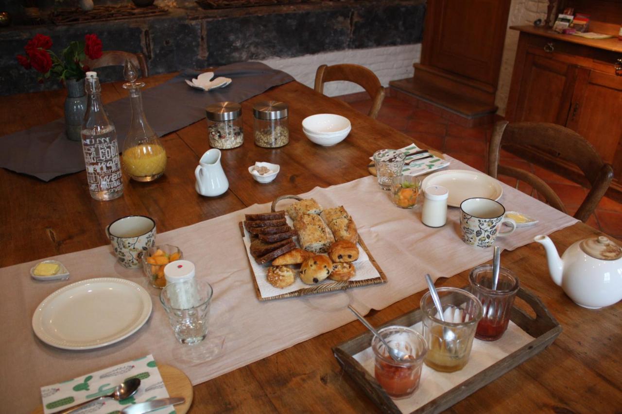 L'Atterrissage Bed & Breakfast Santes Екстериор снимка